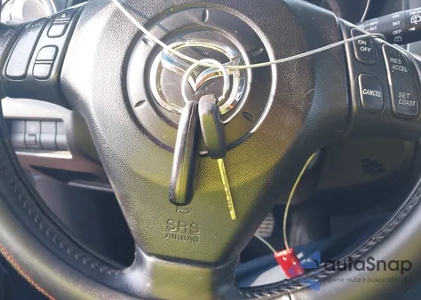 2005 Mazda 3 Hatchback z USA, uszkodzony, nr VIN JM1BK143951255390